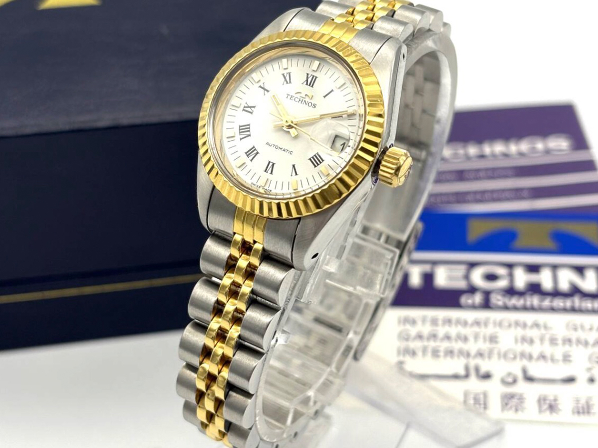 テクノス　腕時計